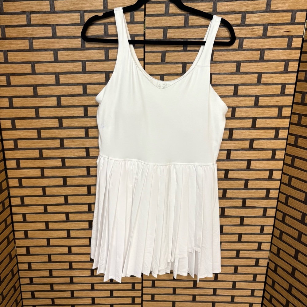 Offline By Aerie You Serve White‎ Pleated Dress With Built In Shorts Size XL